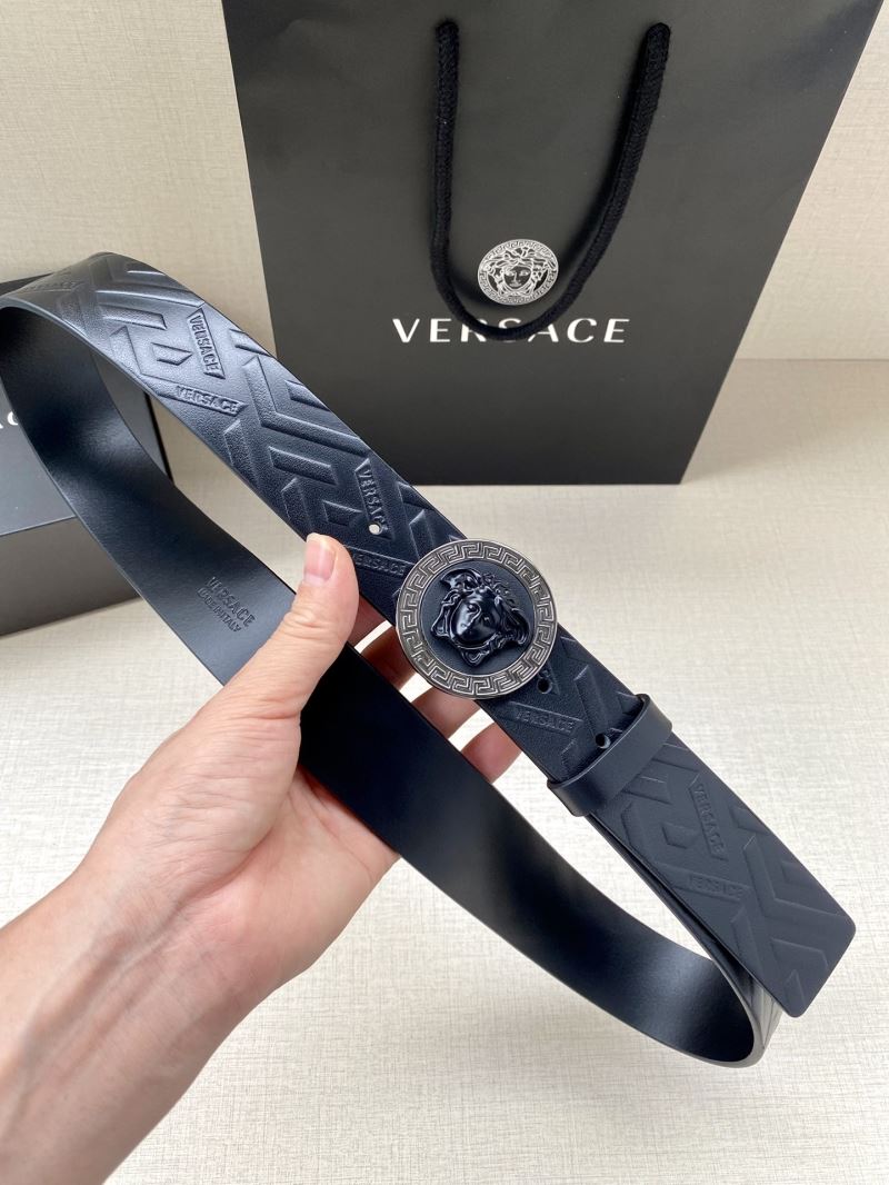 VERSACE